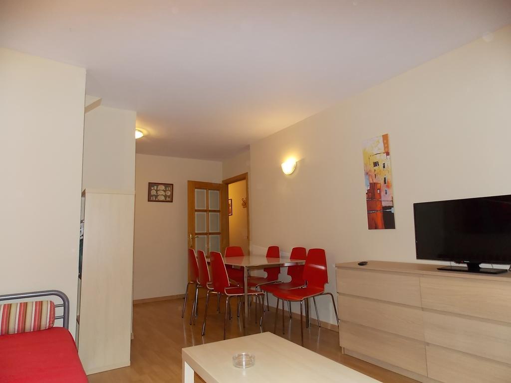 Apartamentos Fidalgo Sandiniés 객실 사진